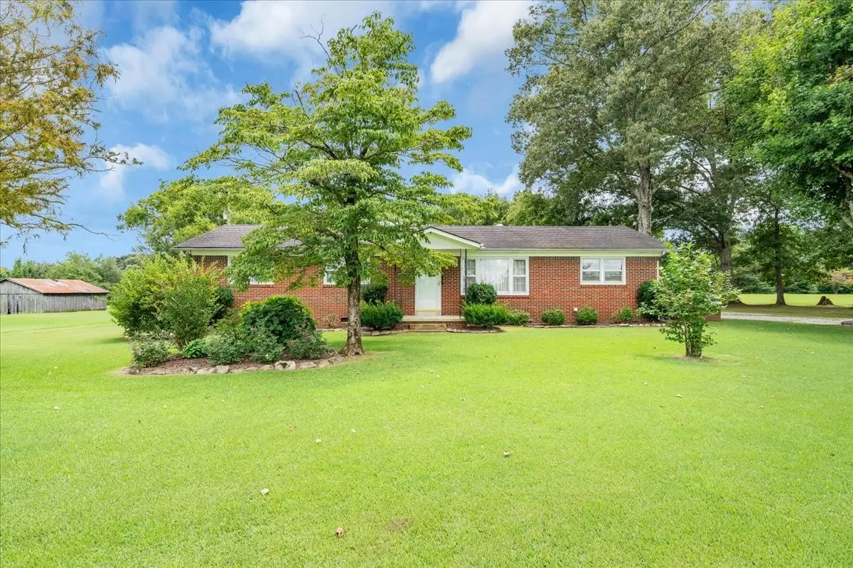 204 Charlie Crosslin Rd, Manchester, TN 37355 - #1