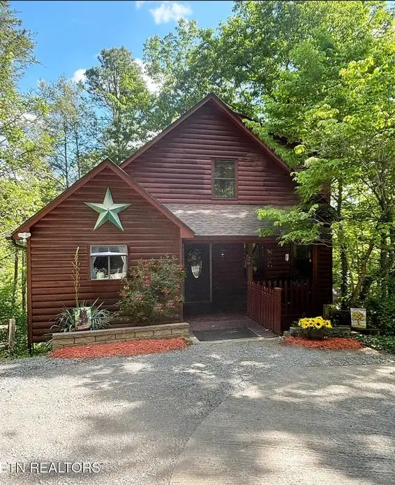 3046 Walters Way, Sevierville, TN 37862