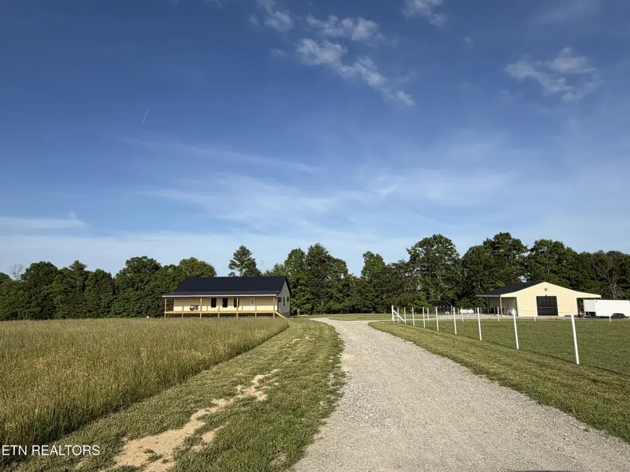 110 Don Conatser Rd, Allardt, TN 38504 - #2