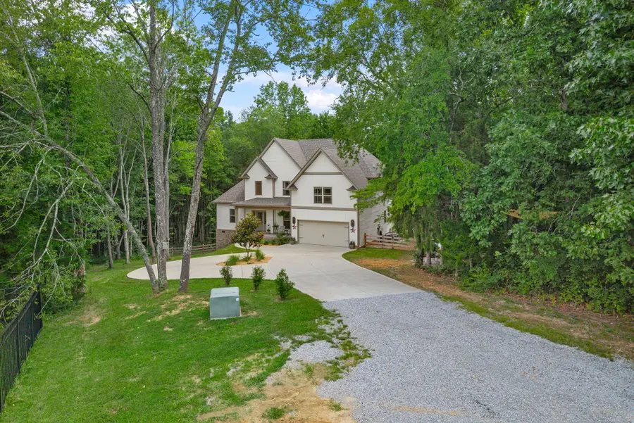 1427 Southside Rd, Southside, TN 37171 - #3
