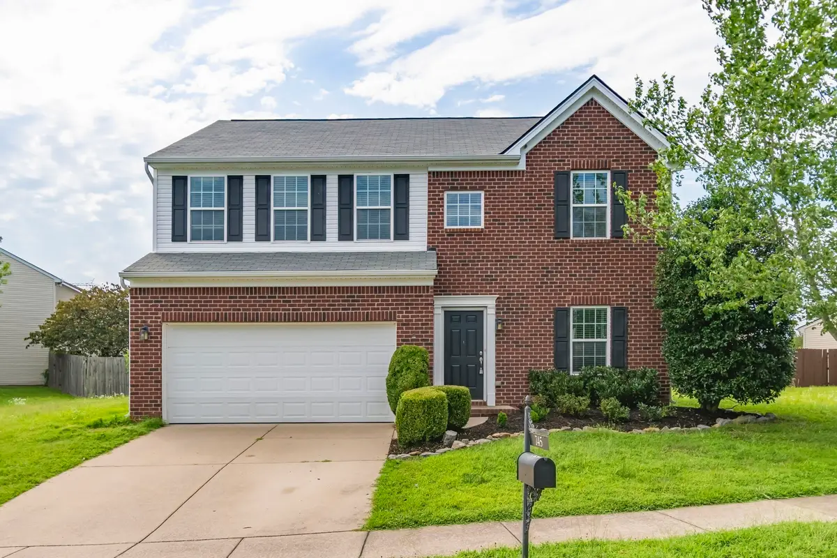 745 Wolfeboro Ln, Nashville, TN 37221 - #1