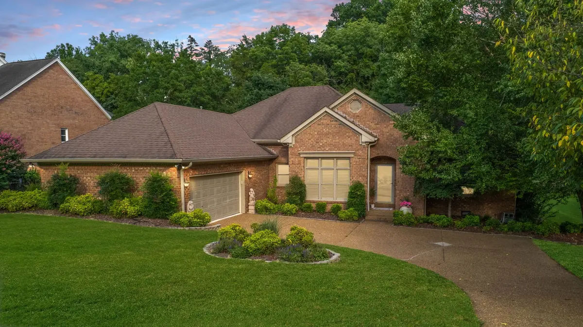 1124 Kimberly Dr, Goodlettsville, TN 37072 - #1