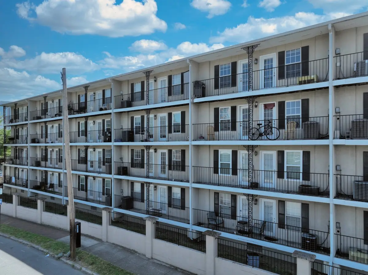 2325 Elliston Pl #202, Nashville, TN 37203 - #1