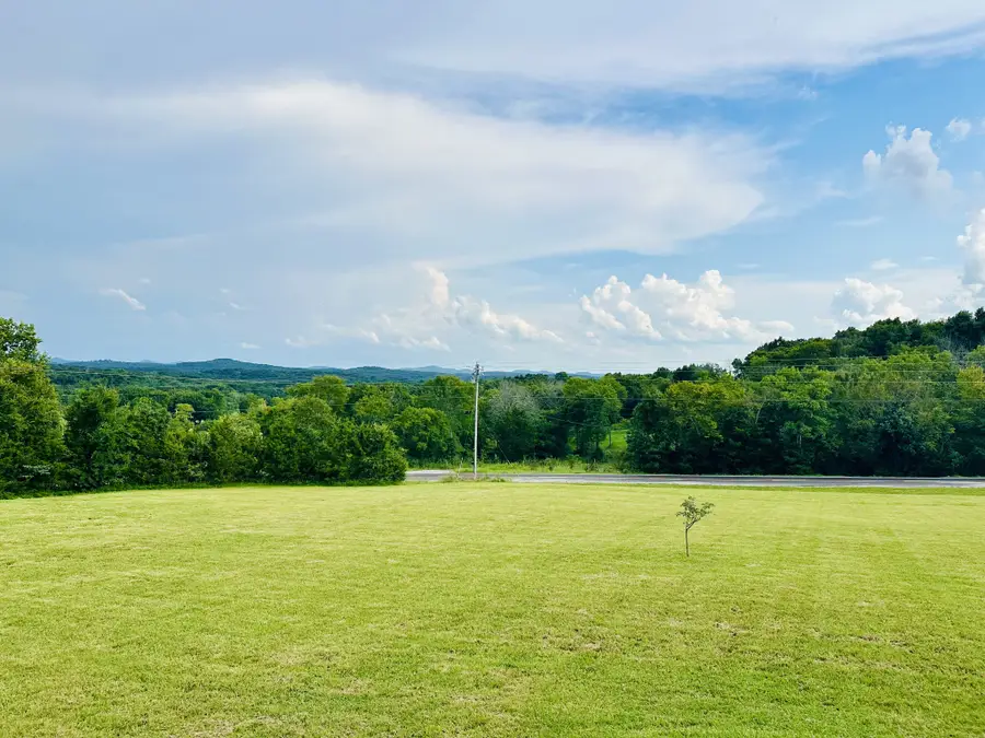 1755 Chicken Rd, Lebanon, TN 37090 - #2