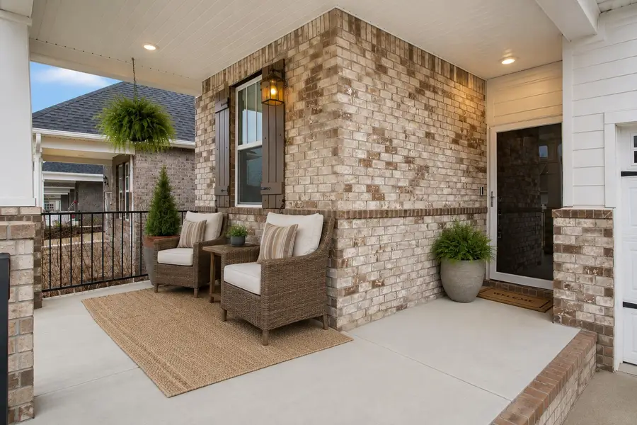 461 Golden Meadow Ln, Hendersonville, TN 37075 - #2