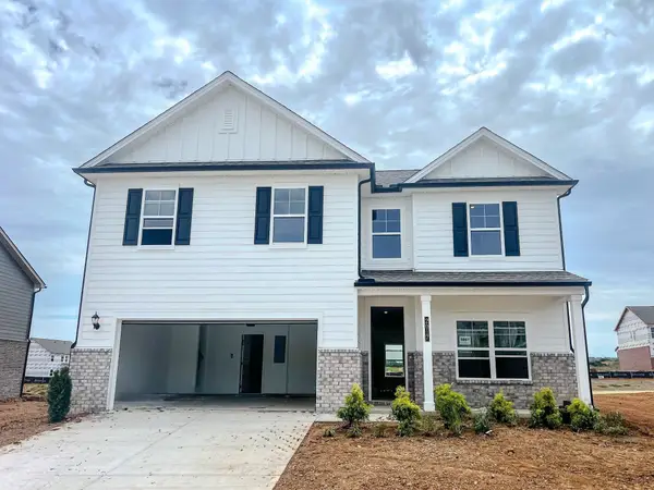2017 Bennett Creek Dr, Columbia, TN 38401