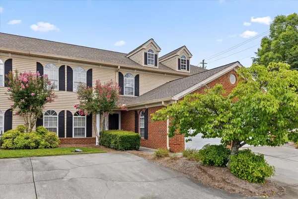 1700 Water Oak Drive, Dalton, GA 30721