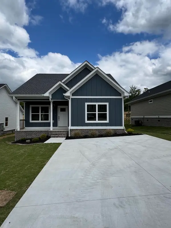 1007 Mccann Drive Se, Cleveland, TN 37311