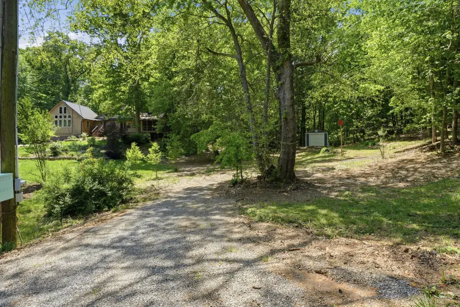 137 Brooksview Road, Lenoir City, TN 37772 - #3