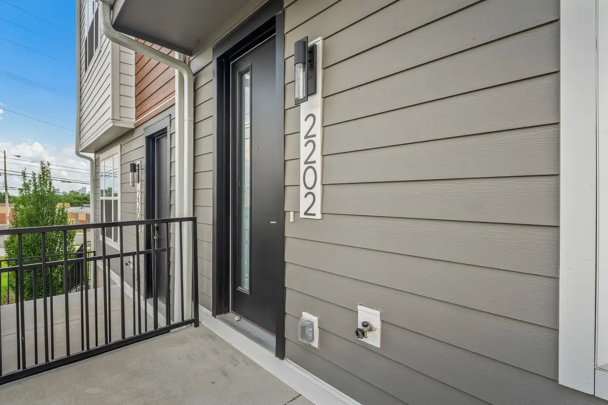 2202 Old Matthews Rd, Nashville, TN 37207 - #1