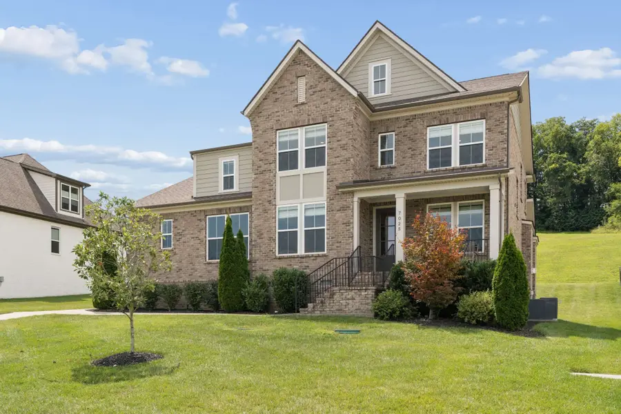 7025 Vineyard Valley Dr, College Grove, TN 37046 - #3
