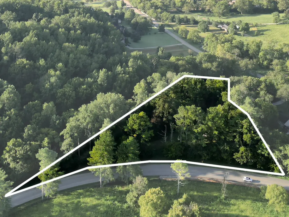 2044 Darks Mill Rd, Columbia, TN 38401 - #1