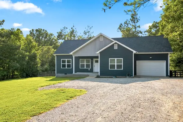 5702 Fox Haven Dr, Nunnelly, TN 37137