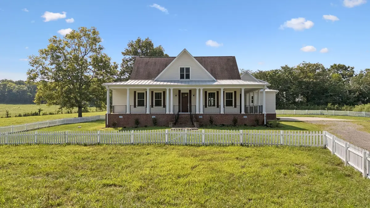 1143 Hilton Ln, Castalian Springs, TN 37031 - #1
