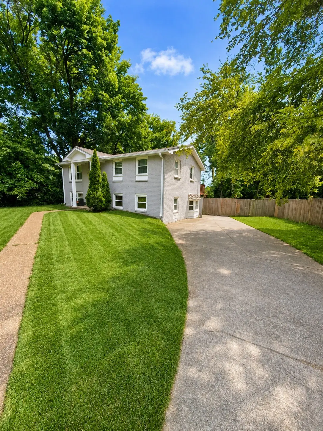 102 Moyna Dr, Hendersonville, TN 37075 - #1