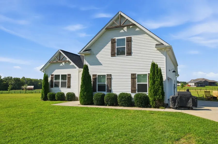 6807 Highway 25 E, Cross Plains, TN 37049 - #3