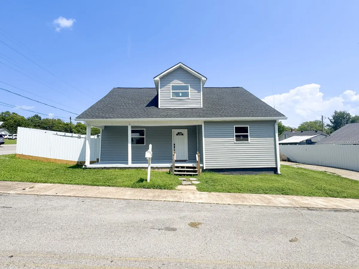 112 Cato St, Hartsville, TN 37074 - #1