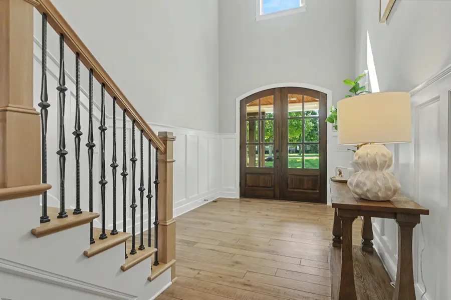 701 Farmington Dr, Lebanon, TN 37087 - #2