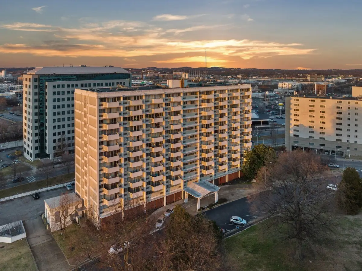 510 Gay St #915, Nashville, TN 37219 - #1
