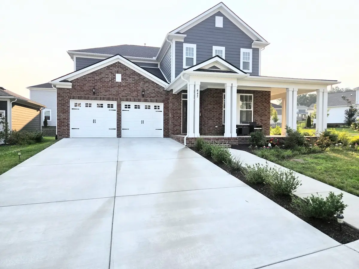 842 Nightingale Ave, Hendersonville, TN 37075 - #1