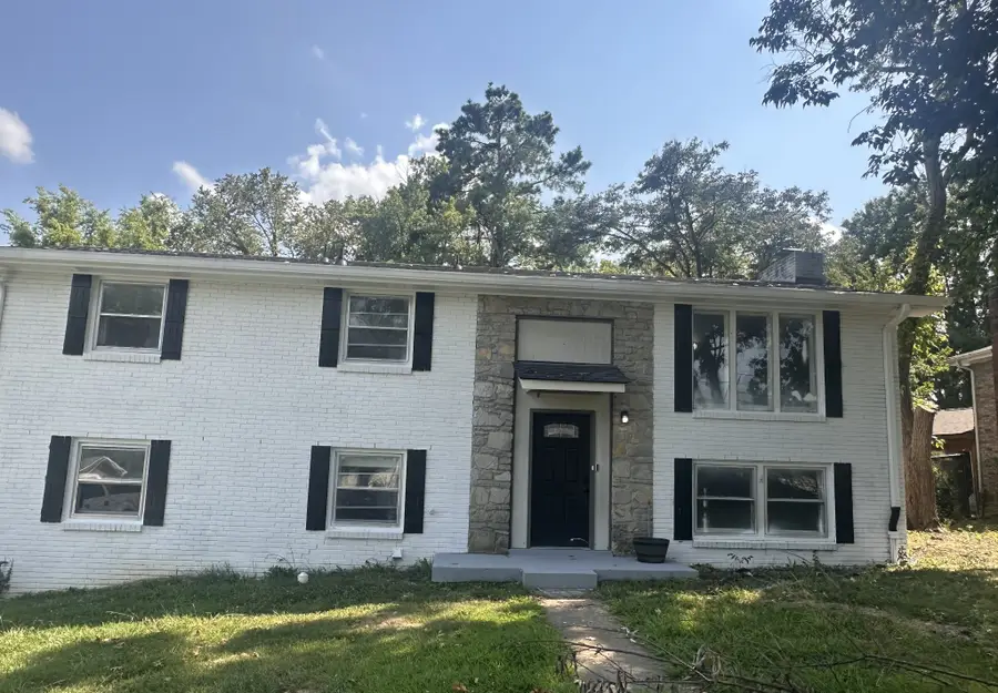 2615 Edge O Lake Dr, Nashville, TN 37217 - #2
