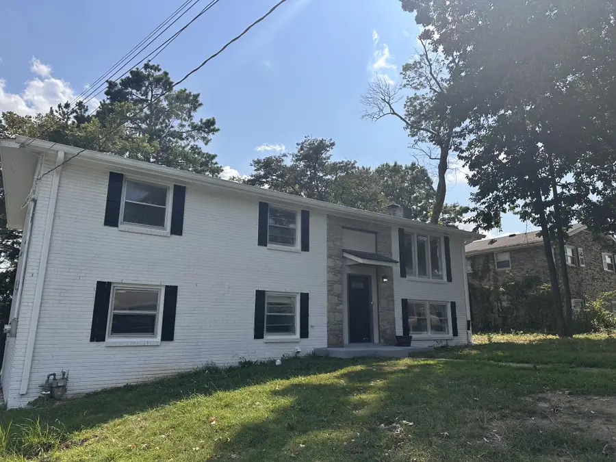 2615 Edge O Lake Dr, Nashville, TN 37217 - #3