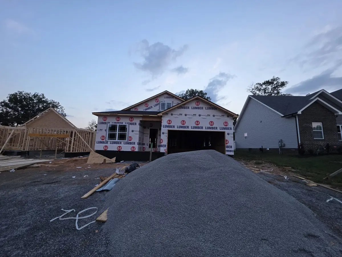 492 S Halifax Ct, Clarksville, TN 37040 - #1