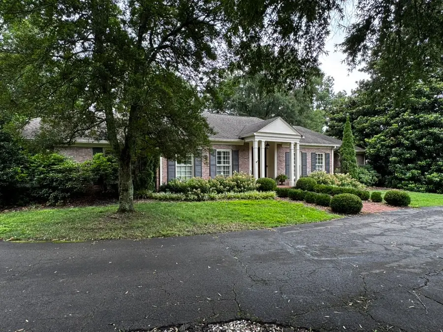 2300 Foxhaven Dr, Franklin, TN 37069 - #2