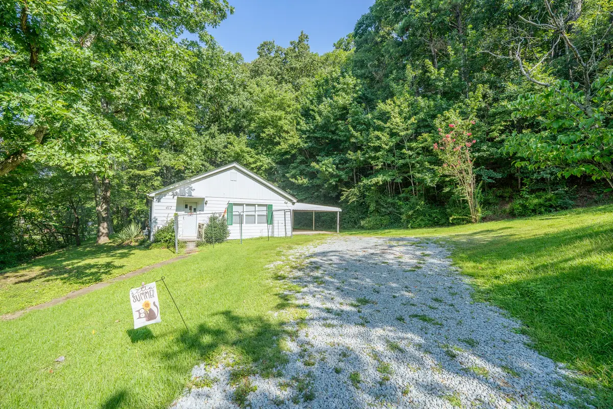 412 Walker St, Waynesboro, TN 38485 - #1