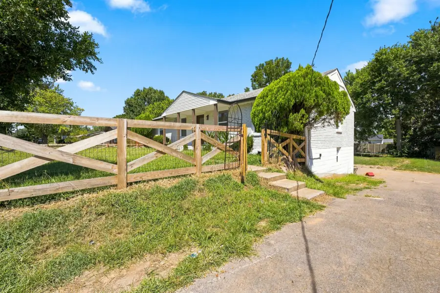 604 Harding Pl, Nashville, TN 37211 - #2