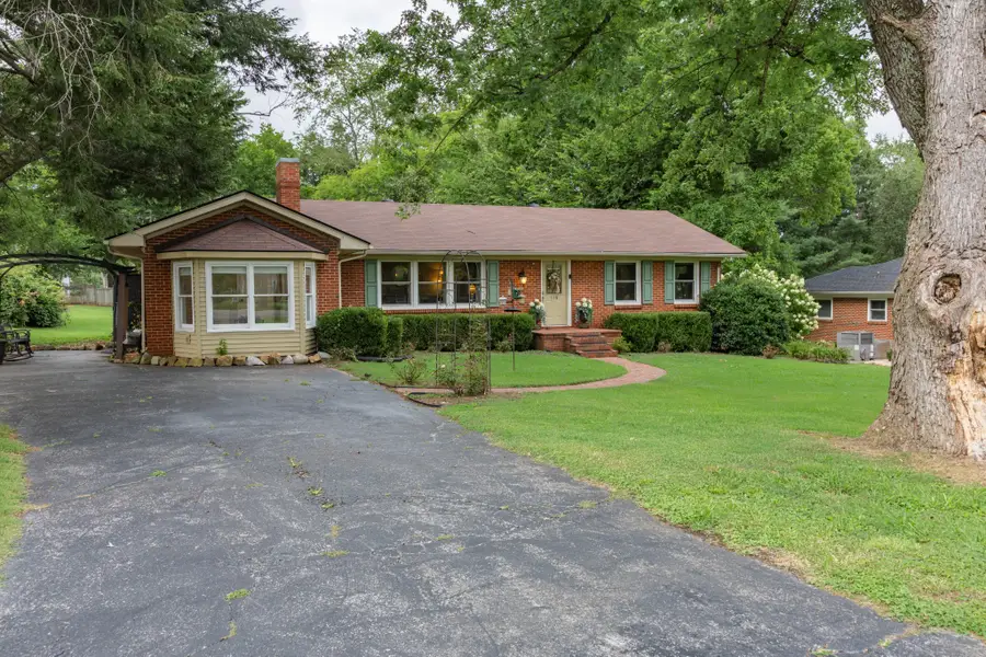 114 Westwood 4th Ave, McMinnville, TN 37110 - #3