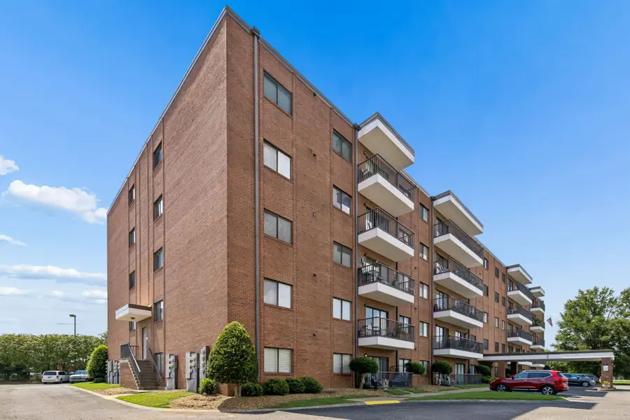 200 Sanders Ferry Rd #2205, Hendersonville, TN 37075 - #2