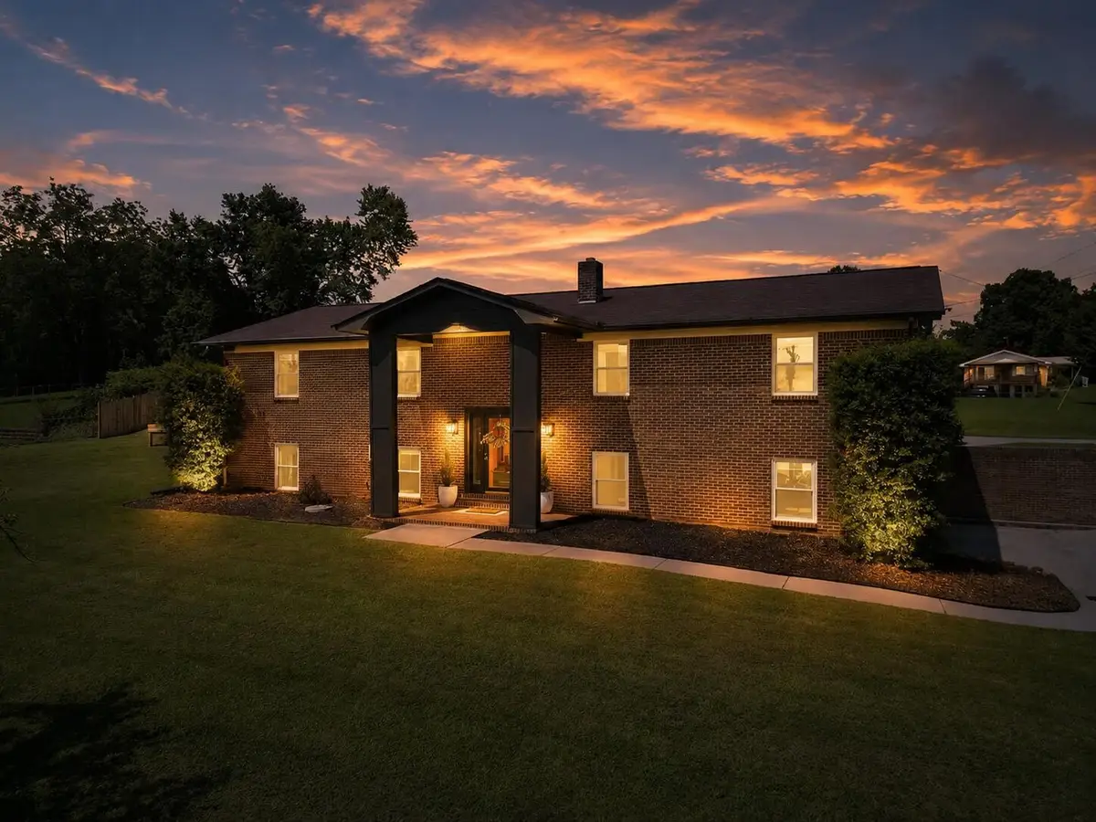 109 Scenic Hill Dr, Spring City, TN 37381 - #1