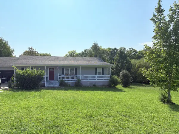 111 Clearwater Sq, Sparta, TN 38583