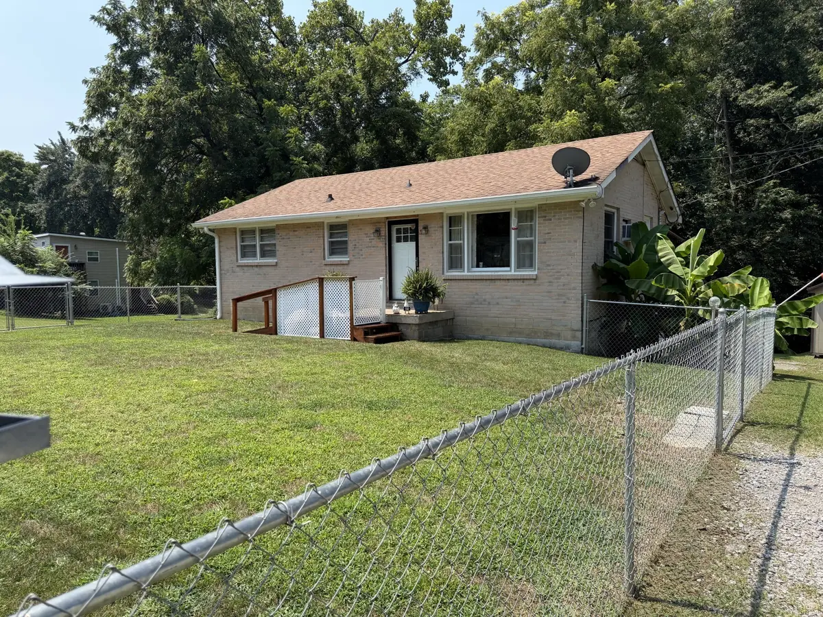 124 Joyce Ln, Ashland City, TN 37015 - #1