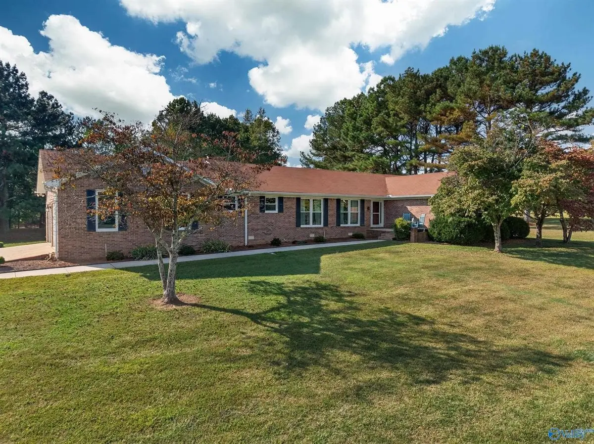 296 Mulberry Rd, Hazel Green, AL 35750 - #1