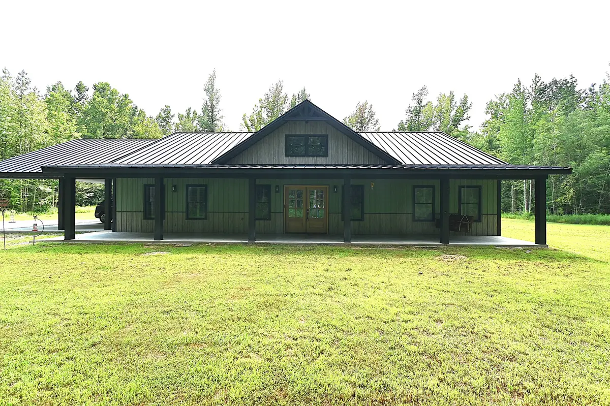 4897 Lick Creek Rd, Linden, TN 37096 - #1