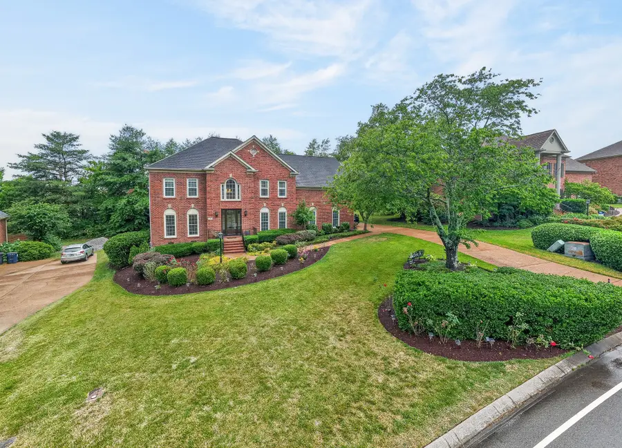 304 Lakemont Cir, Franklin, TN 37067 - #2