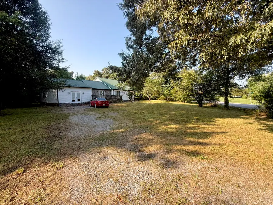 141 Hollow Springs Rd, Woodbury, TN 37190 - #2