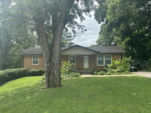 129 Lorraine Dr, Gallatin, TN 37066