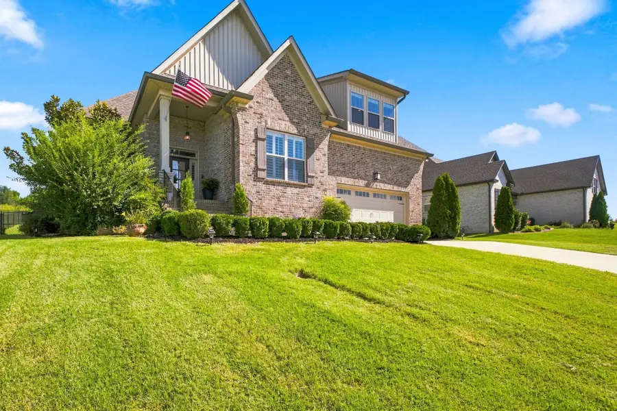 323 Hathaway Ln, Gallatin, TN 37066 - #2
