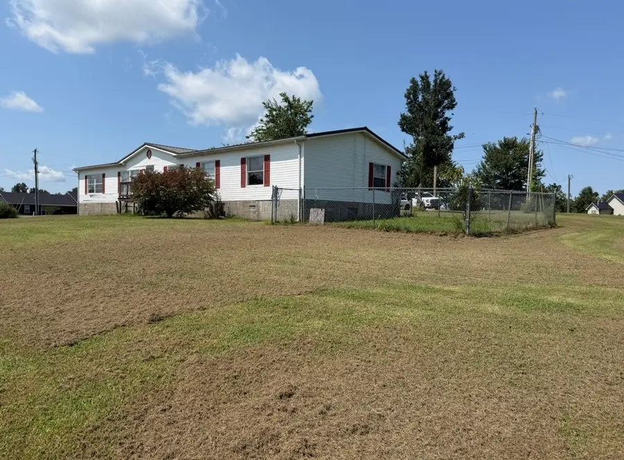 138 Chaislyn Ln, Hohenwald, TN 38462 - #2
