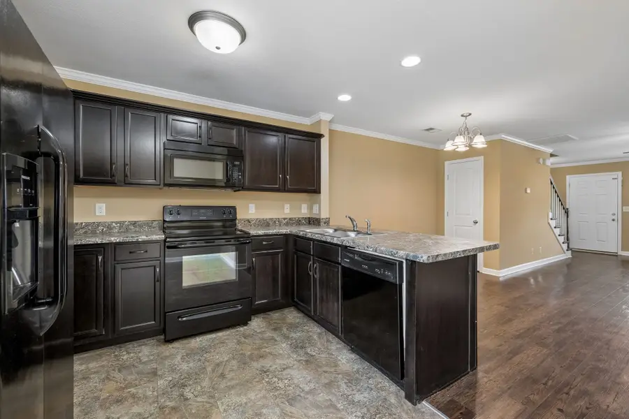 302 Sam Houston Cir, Clarksville, TN 37040 - #3