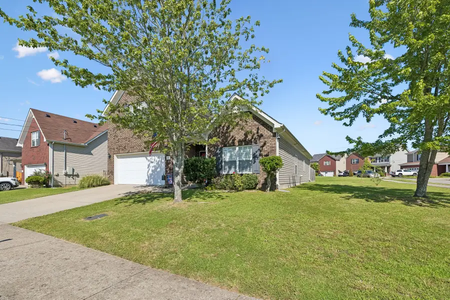 1141 Shire Dr, Antioch, TN 37013 - #2