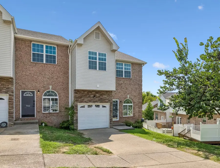 900 Spence Enclave Ct, Nashville, TN 37210 - #2
