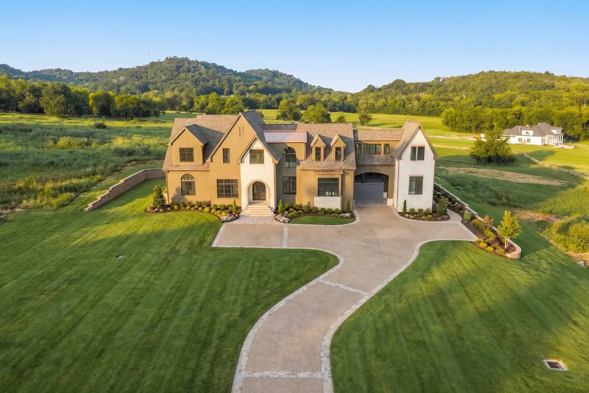 4276 Columbia Pike, Franklin, TN 37064 - #1