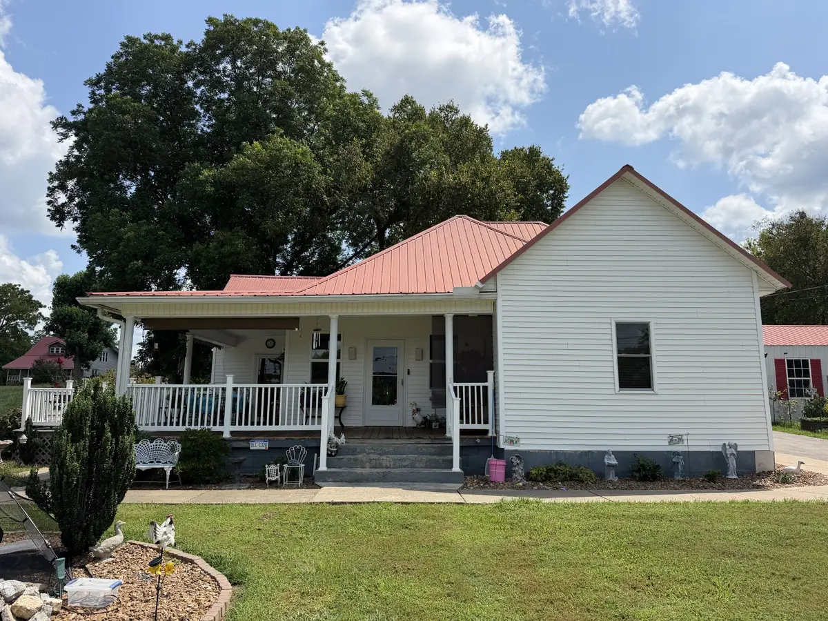 209 Old Flat Creek Rd, Shelbyville, TN 37160 - #1