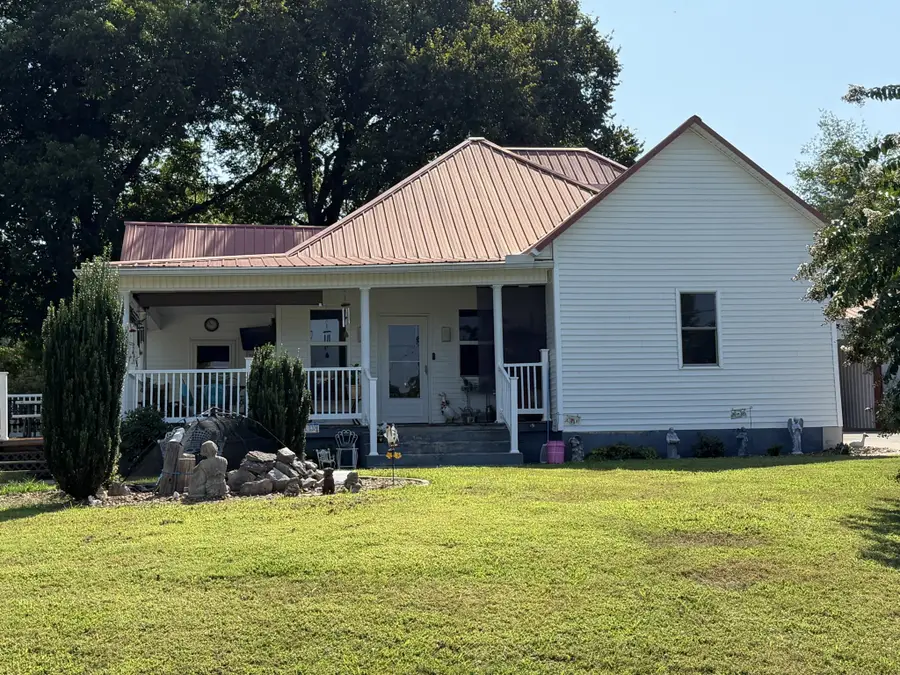 209 Old Flat Creek Rd, Shelbyville, TN 37160 - #3