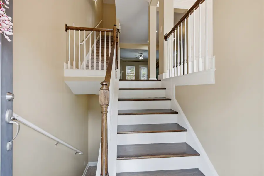 1066 Woodbury Falls Dr, Nashville, TN 37221 - #2