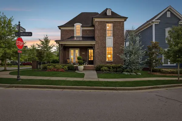 2032 Echelon Dr, Franklin, TN 37064